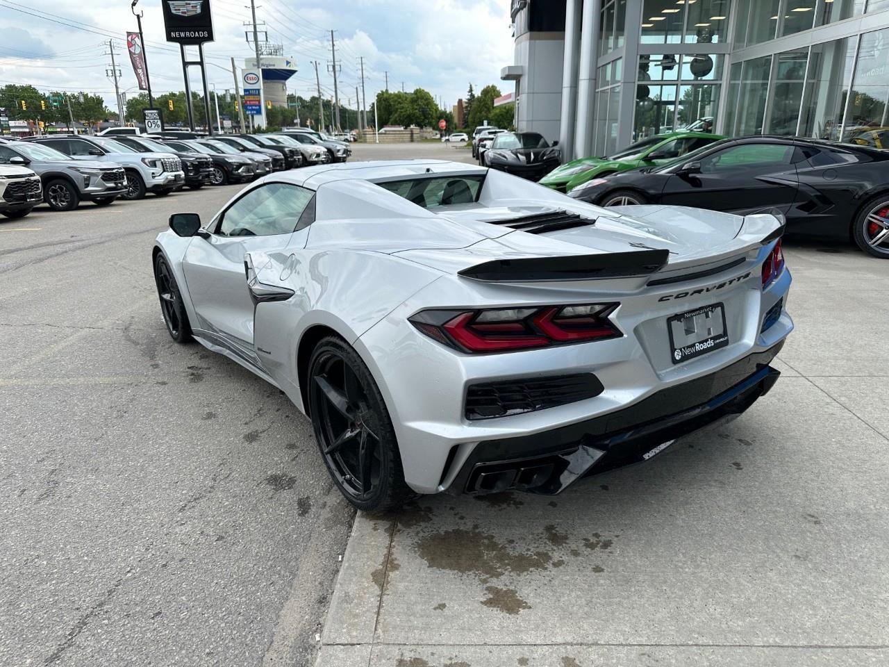 2026 Chevrolet Corvette E-Ray w/2LZ 2dr Convertible Photo