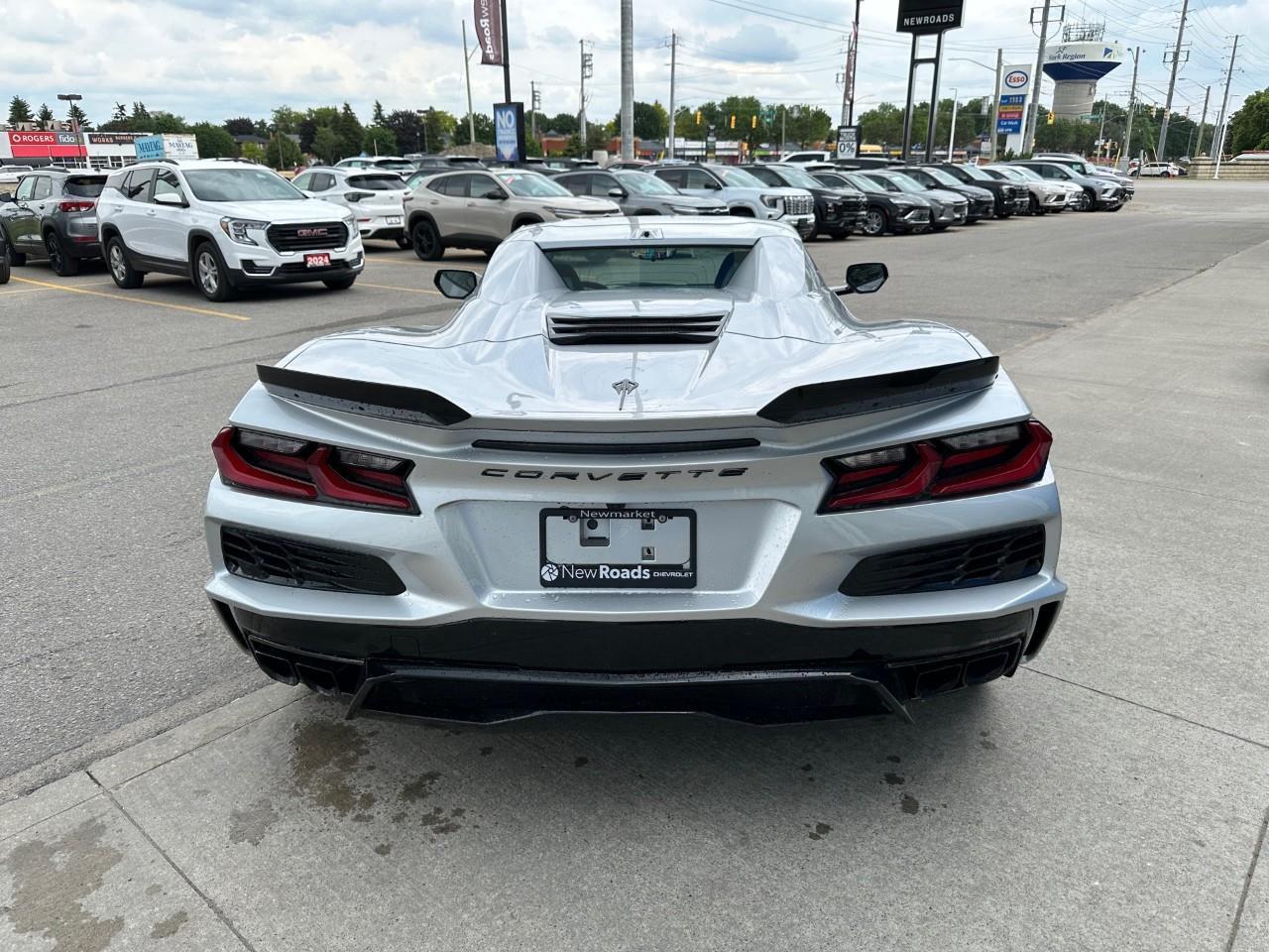 2026 Chevrolet Corvette E-Ray w/2LZ 2dr Convertible Photo
