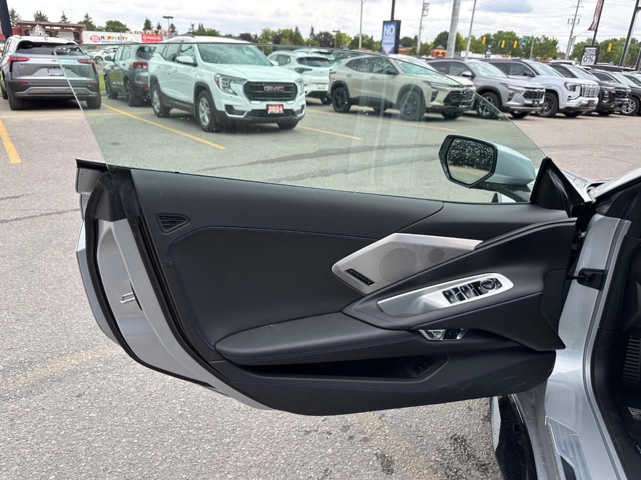 2026 Chevrolet Corvette E-Ray w/2LZ 2dr Convertible Photo