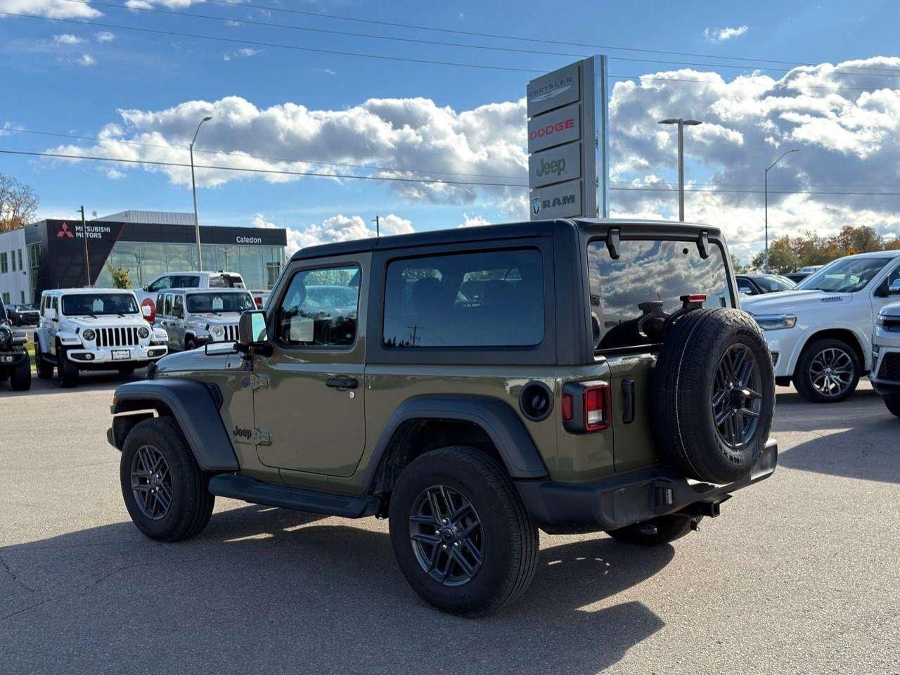 2026 Jeep Wrangler ACCIDENT FREE   HTD SEATS   MANUAL Photo2