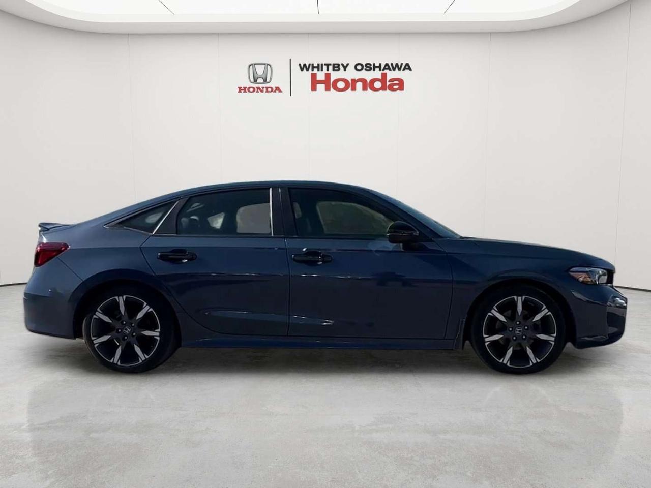 2025 Honda Civic Sport Touring Photo