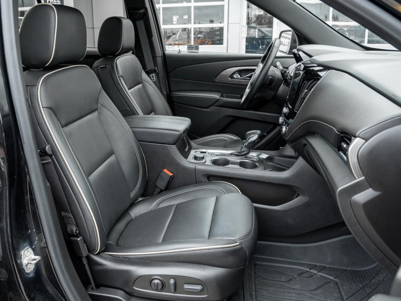 2023 Chevrolet Traverse Premier All-Wheel Drive Photo