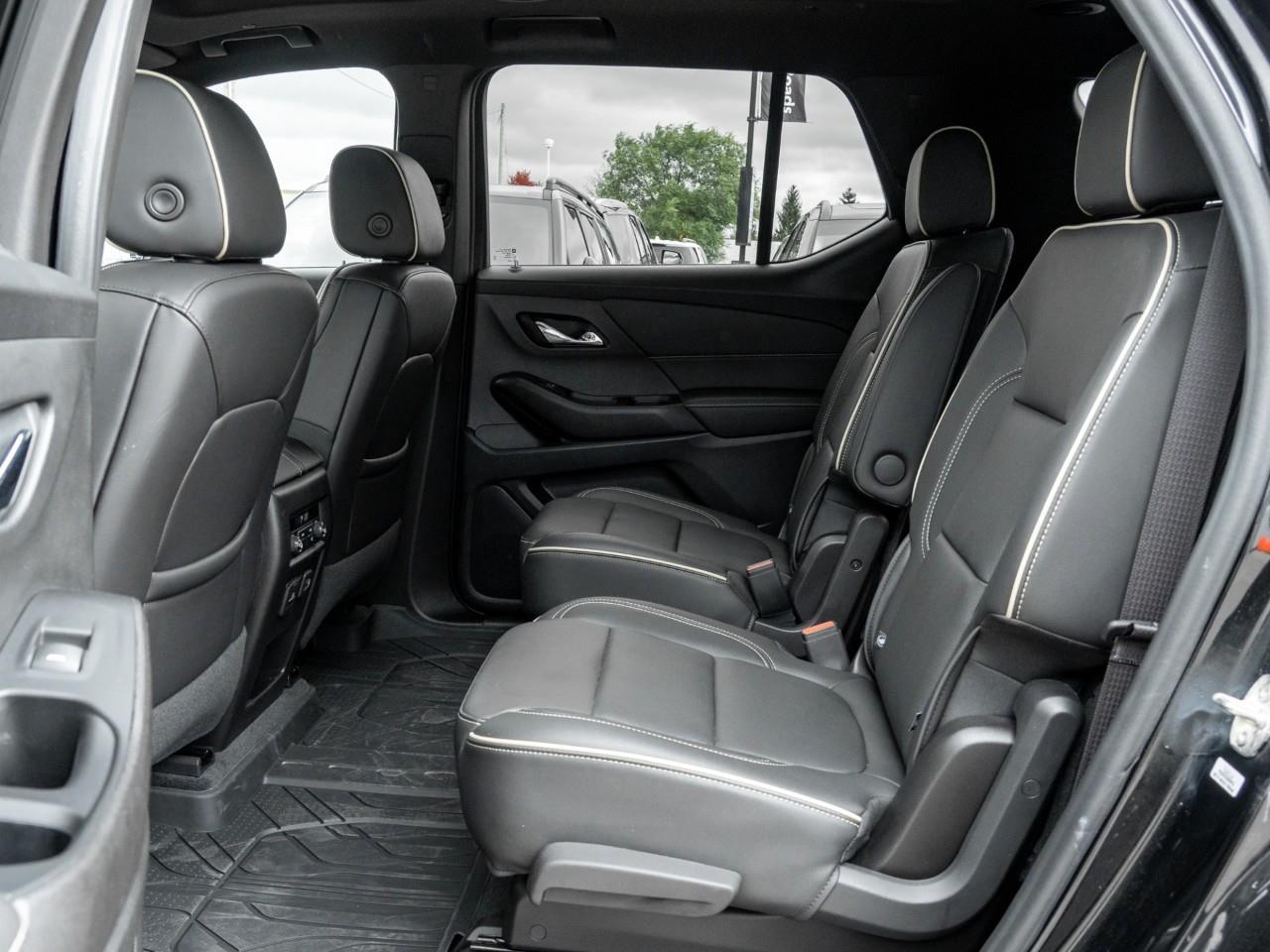 2023 Chevrolet Traverse Premier All-Wheel Drive Photo