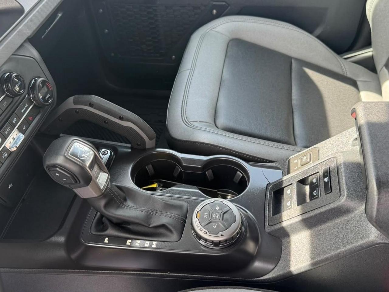 2024 Ford Bronco Big Bend 4dr 4x4 Photo