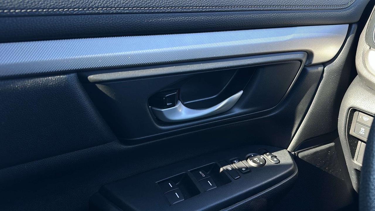 2019 Honda CR-V LX Photo