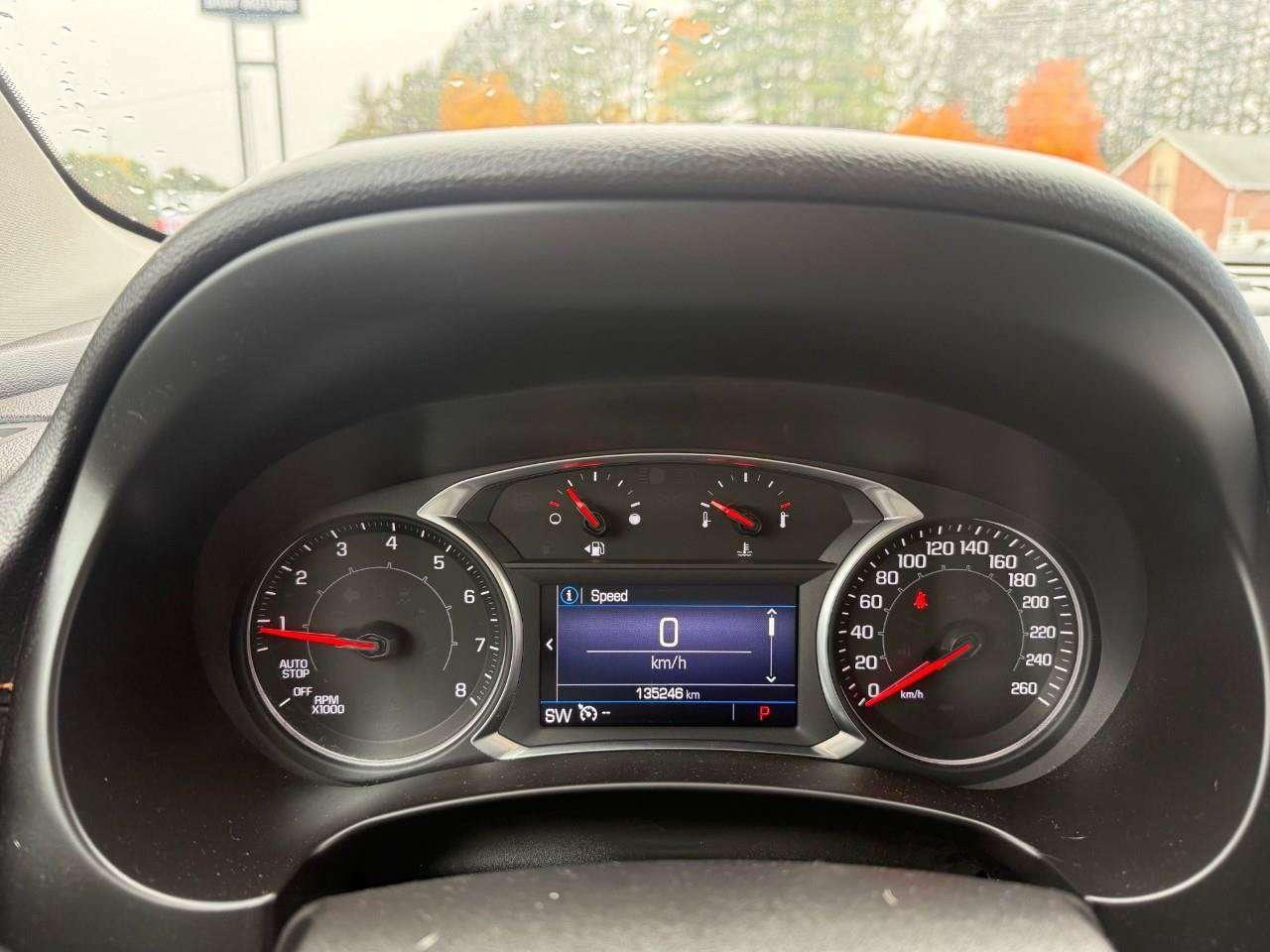 2019 GMC Terrain TRAILERING PKG. HEATED FRONT SEATS. LUGGAGE RACK. WINTER TIRES AND WHEELS. CERTIFIED. Photo