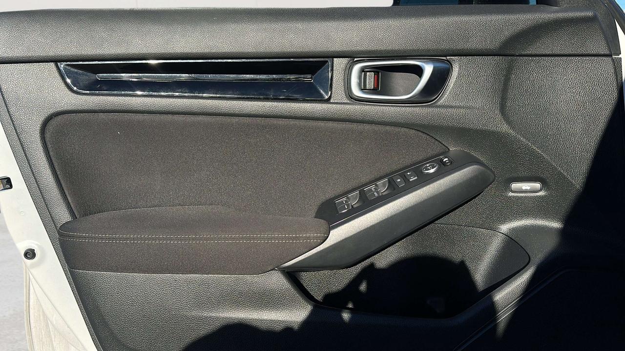 2026 Honda Civic Sport Photo