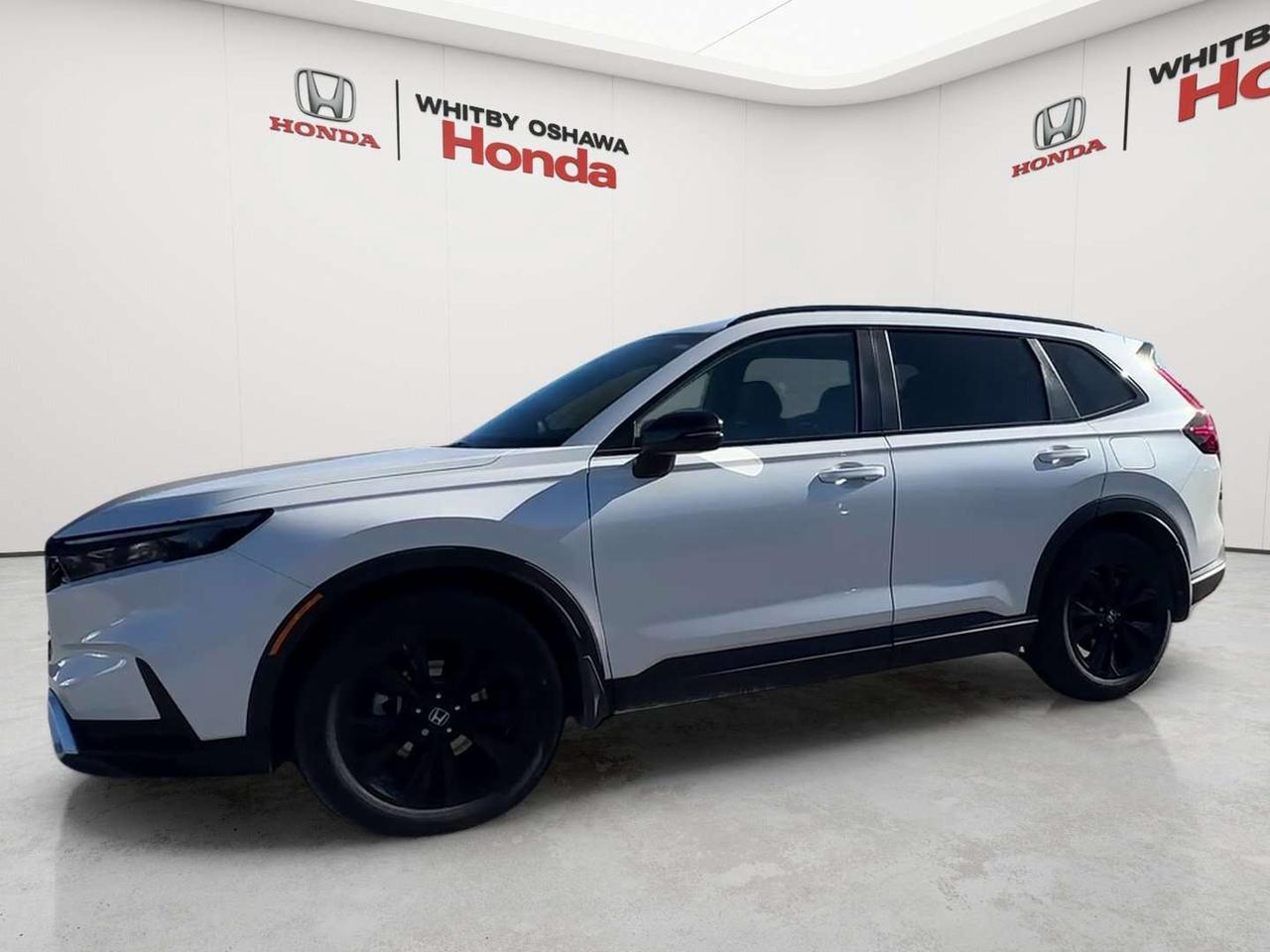 2026 Honda CR-V Touring Photo5