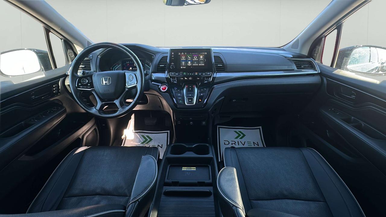 2023 Honda Odyssey Touring Photo
