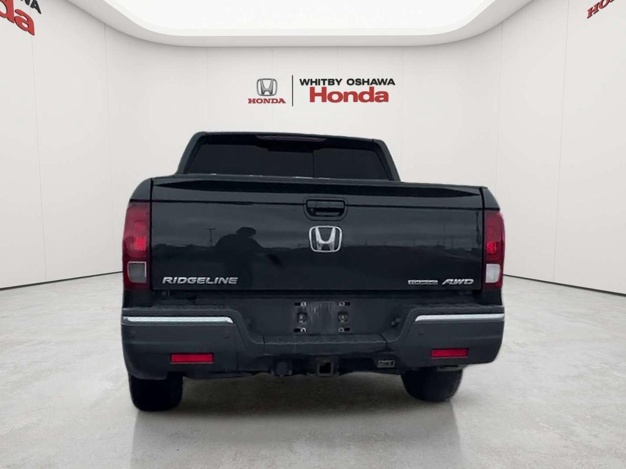 2020 Honda Ridgeline TOURING Photo