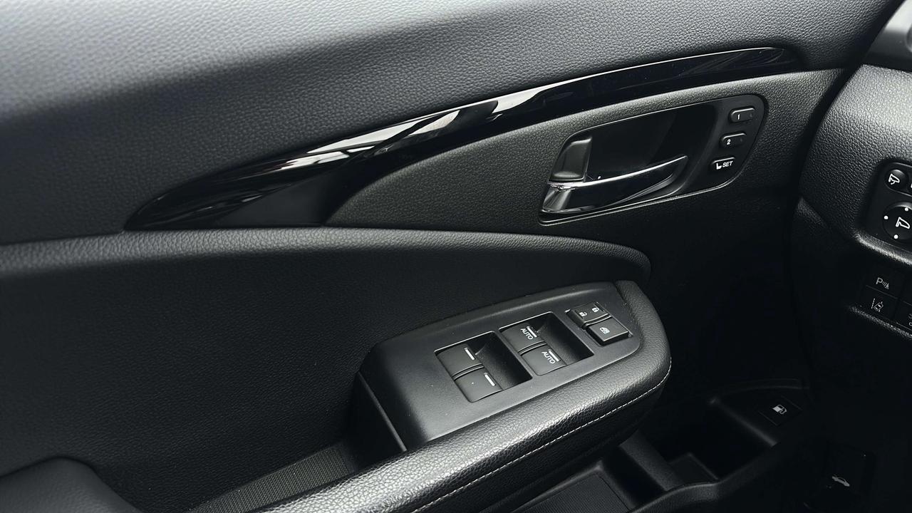 2020 Honda Ridgeline TOURING Photo