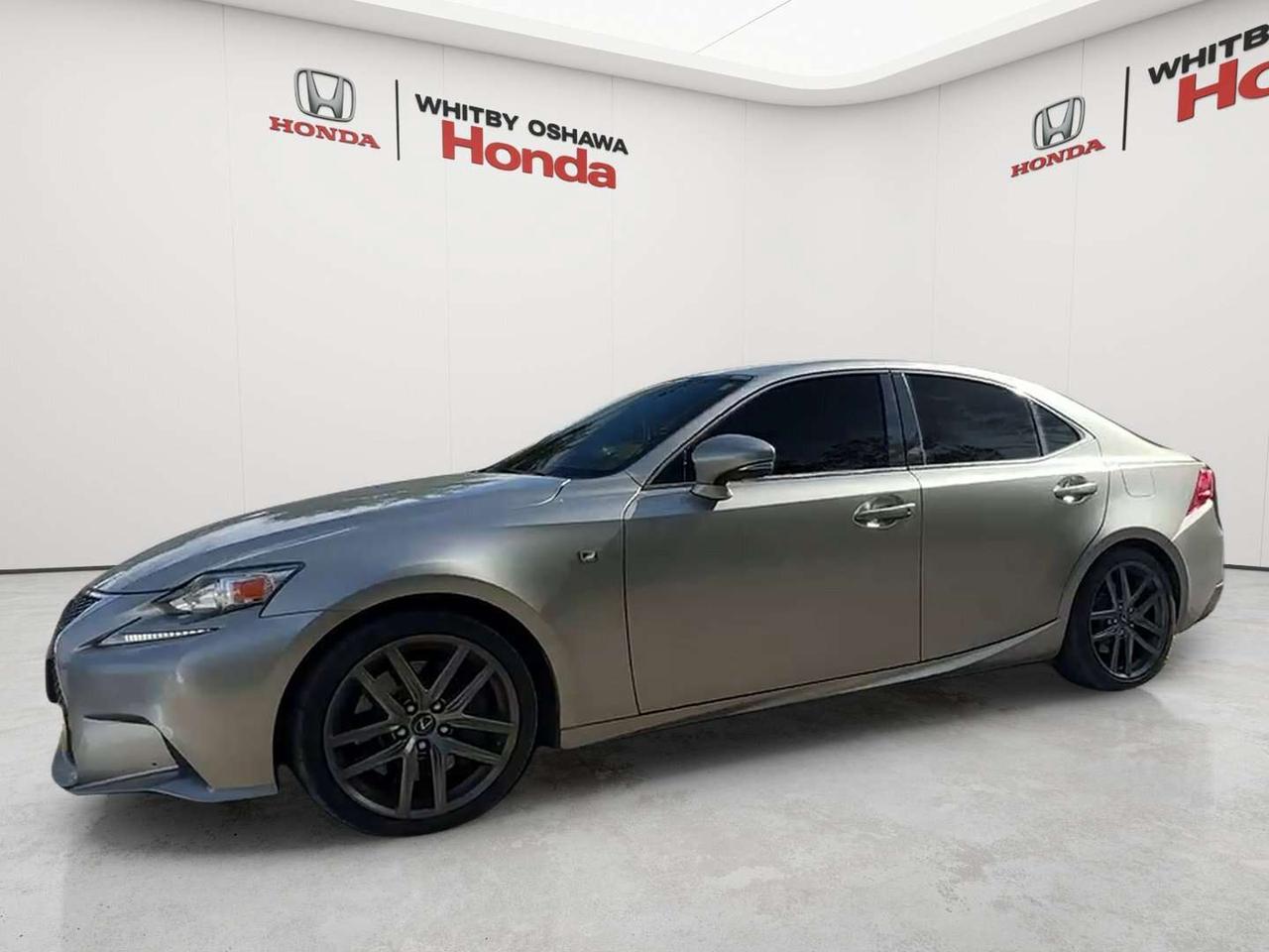 2016 Lexus IS 300 Photo5