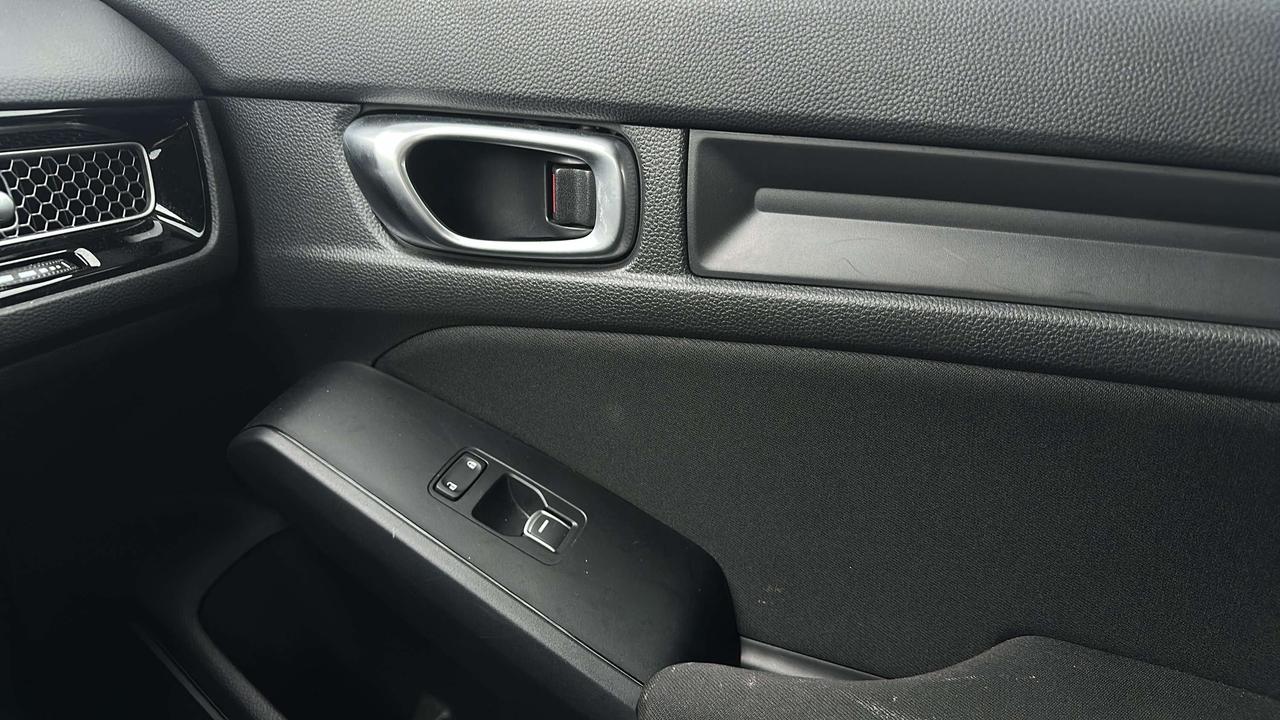 2023 Honda Civic LX Photo