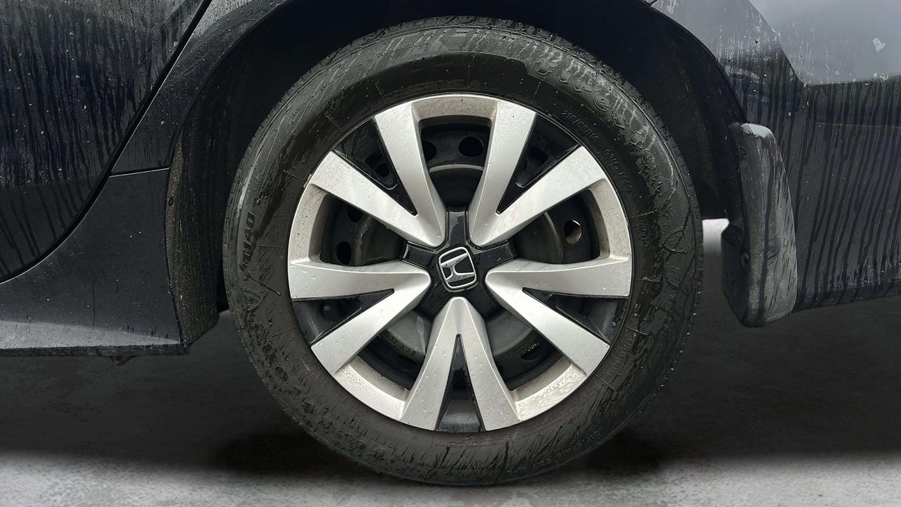 2023 Honda Civic LX Photo