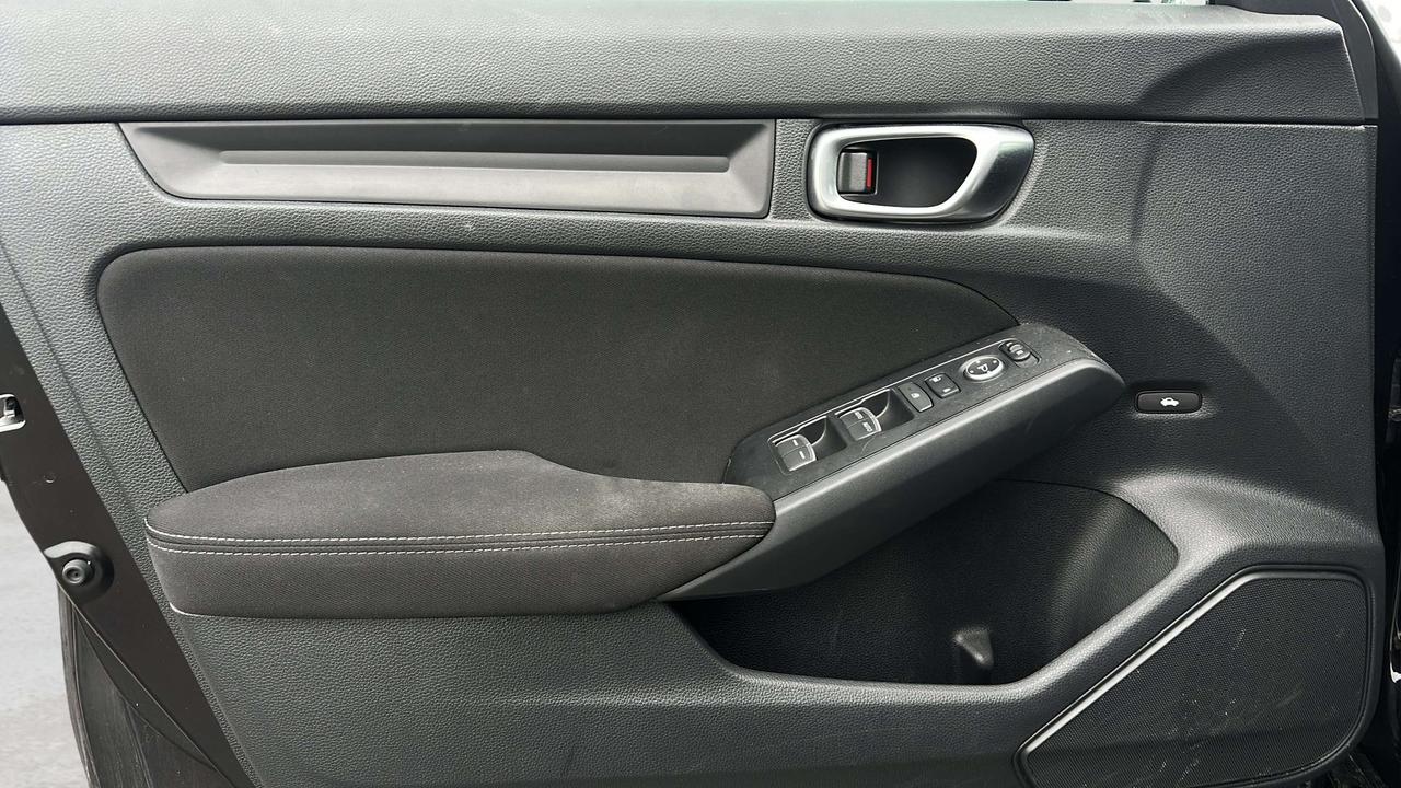 2023 Honda Civic LX Photo