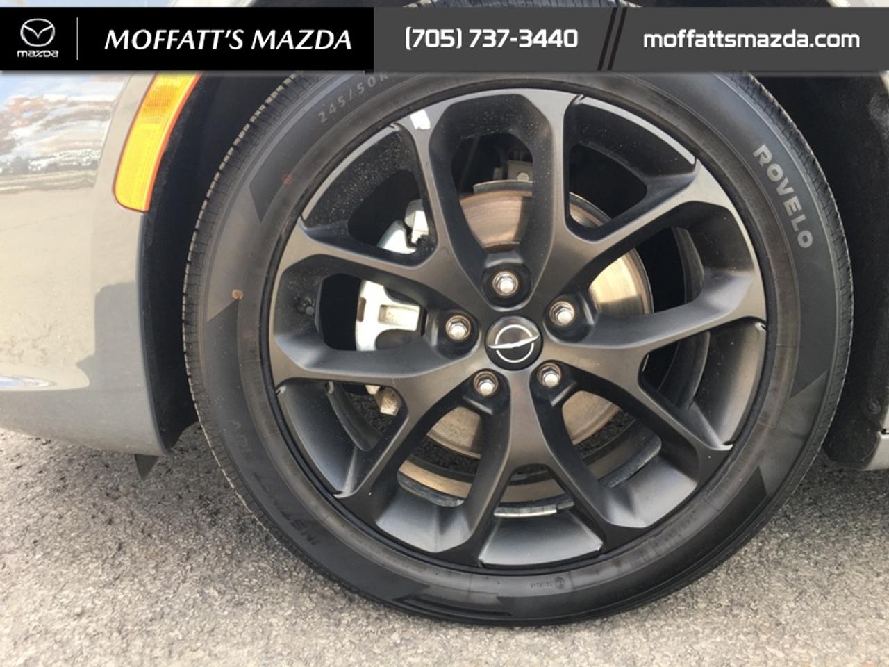 2025 Chrysler Pacifica Limited Photo