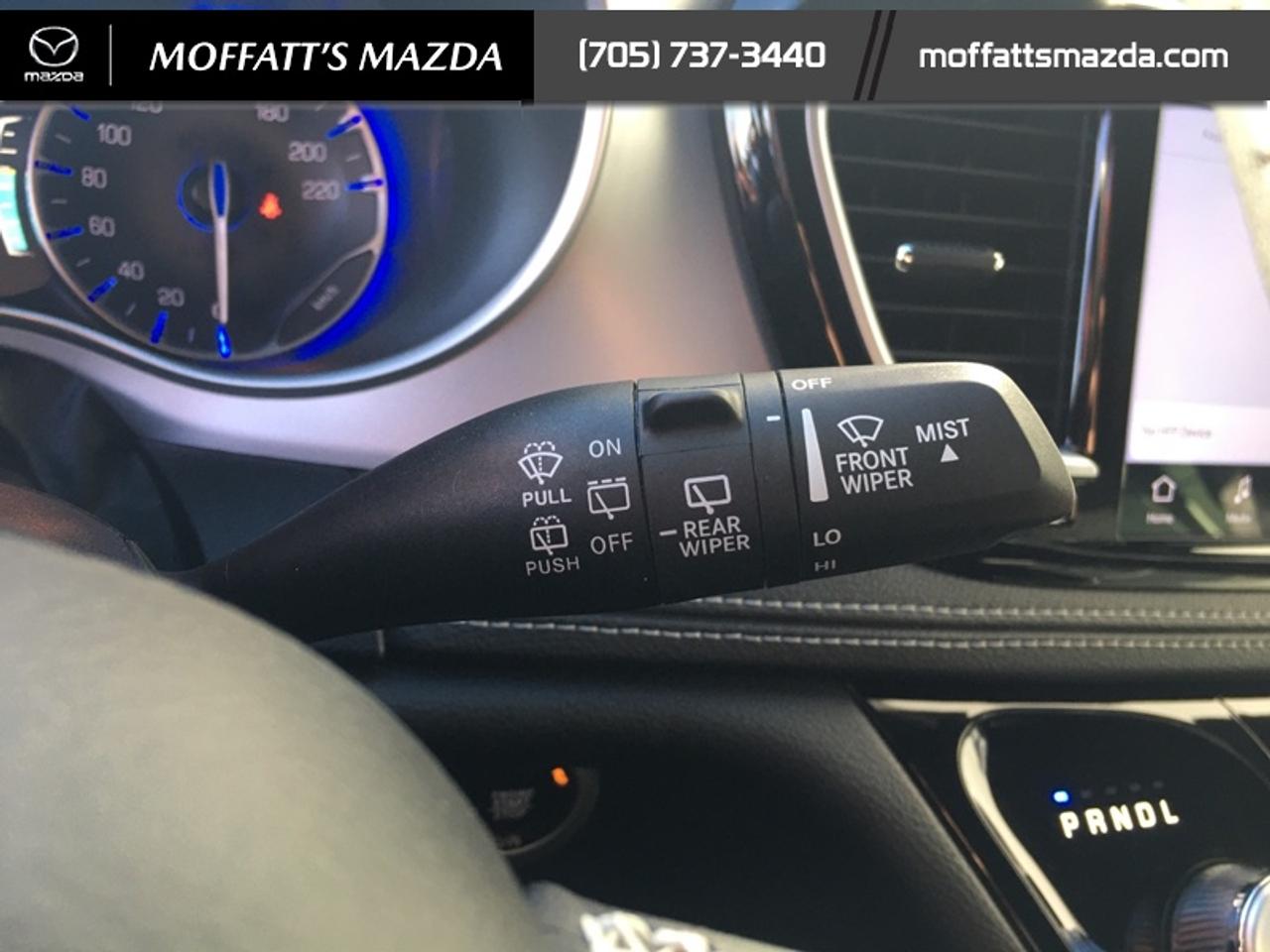 2025 Chrysler Pacifica Limited Photo