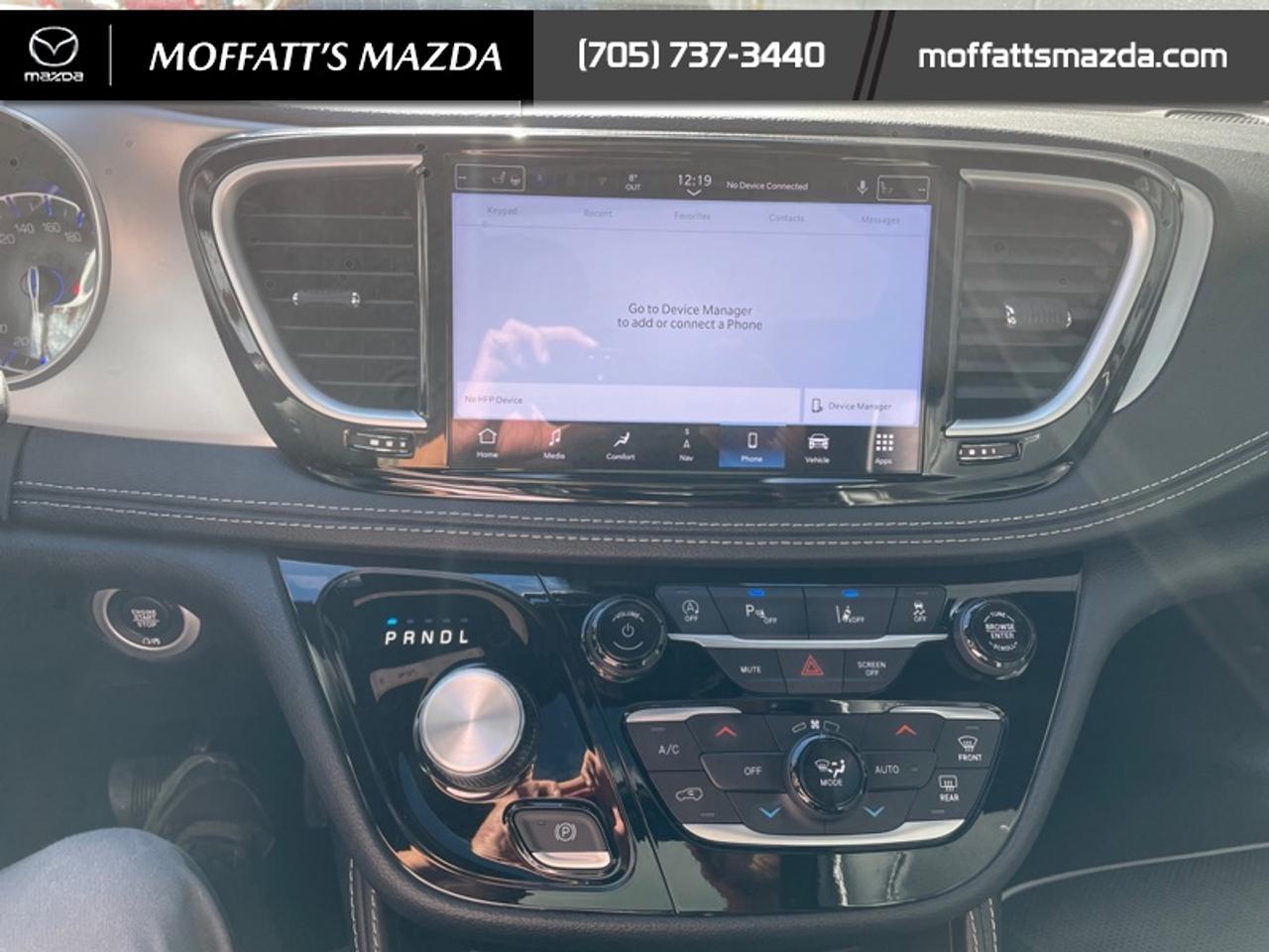 2025 Chrysler Pacifica Limited Photo