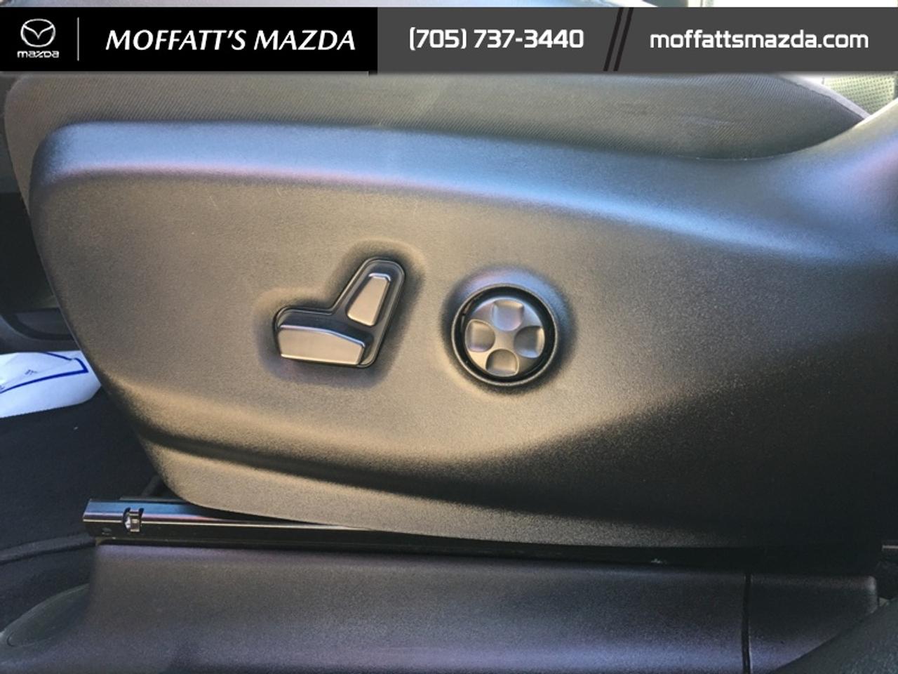 2025 Chrysler Pacifica Limited Photo