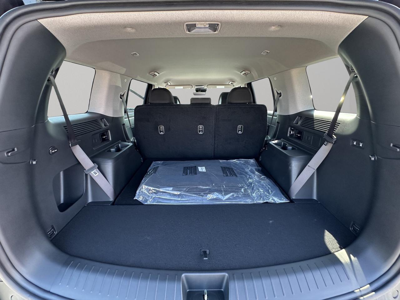 2027 Hyundai Santa Fe Hybrid PREFERRED Photo