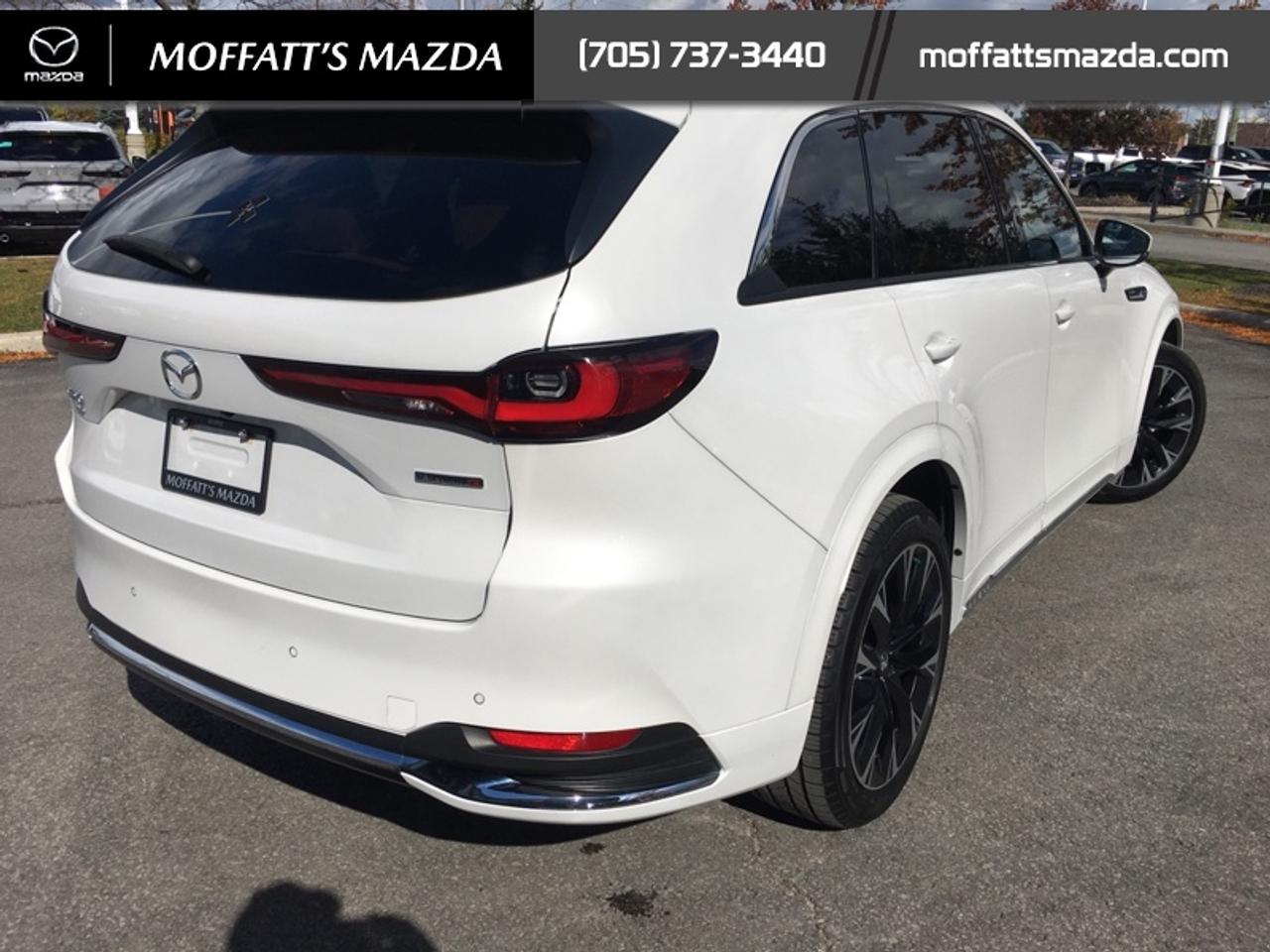 2024 Mazda CX-90 MHEV Signature Photo