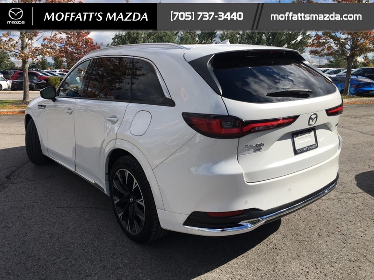 2024 Mazda CX-90 MHEV Signature Photo2
