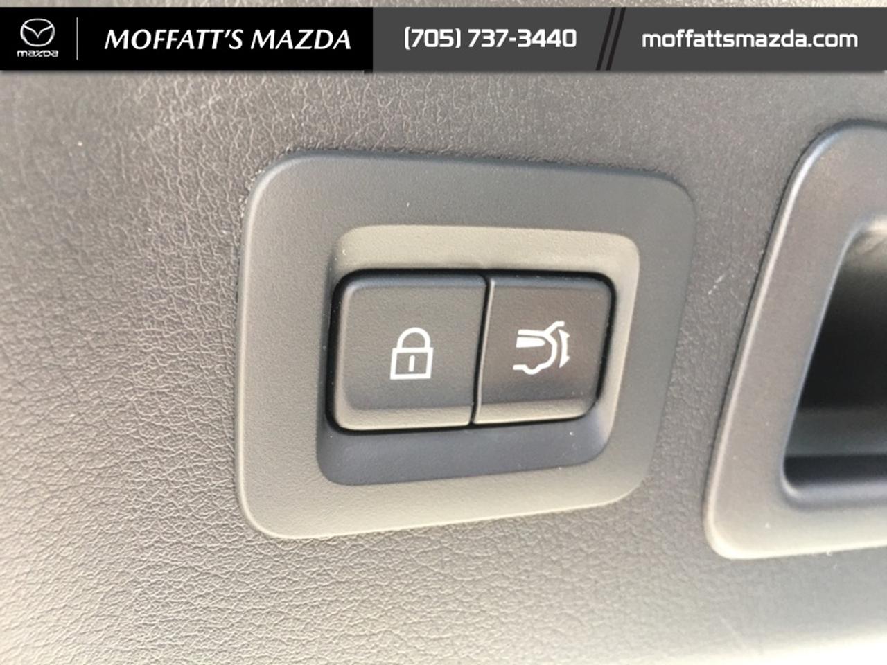 2024 Mazda CX-90 MHEV Signature Photo