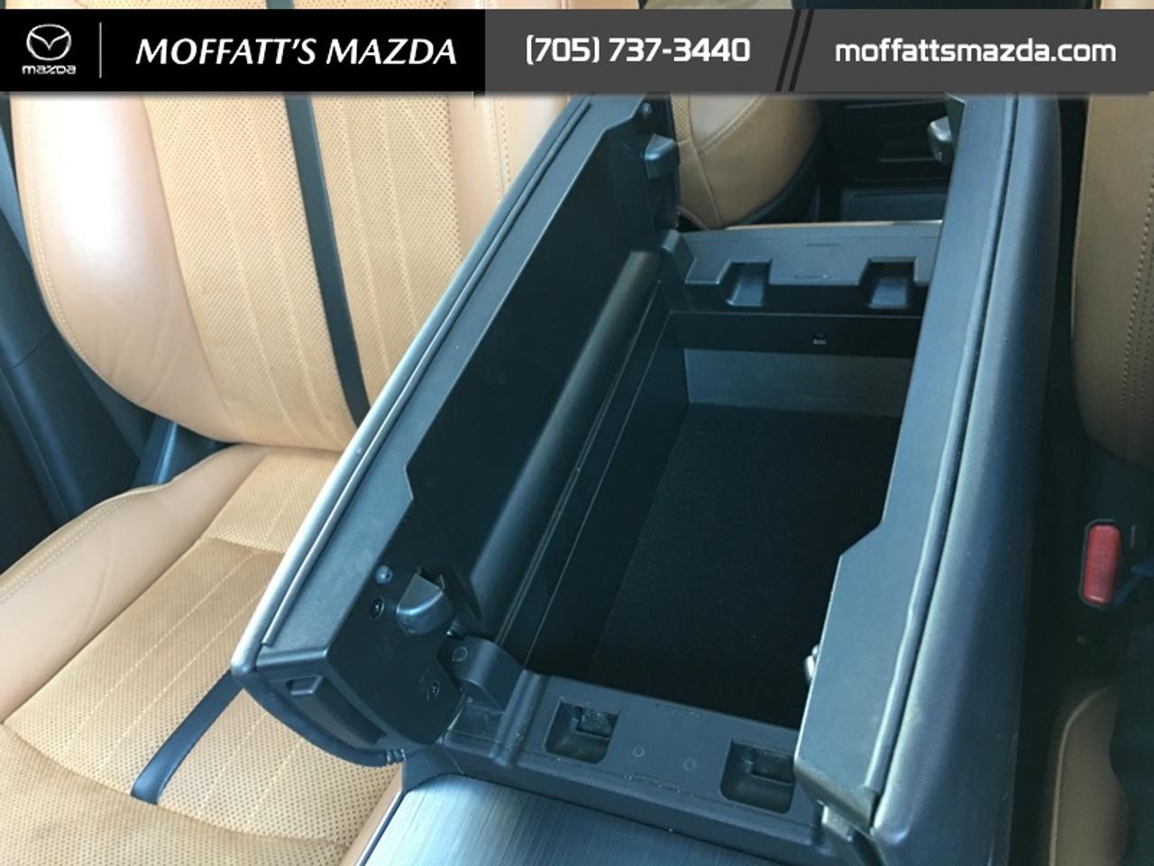 2024 Mazda CX-90 MHEV Signature Photo