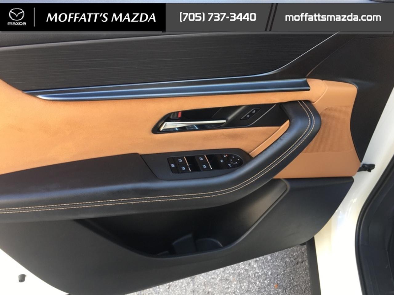 2024 Mazda CX-90 MHEV Signature Photo