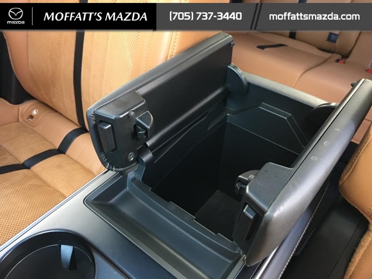 2024 Mazda CX-90 MHEV Signature Photo