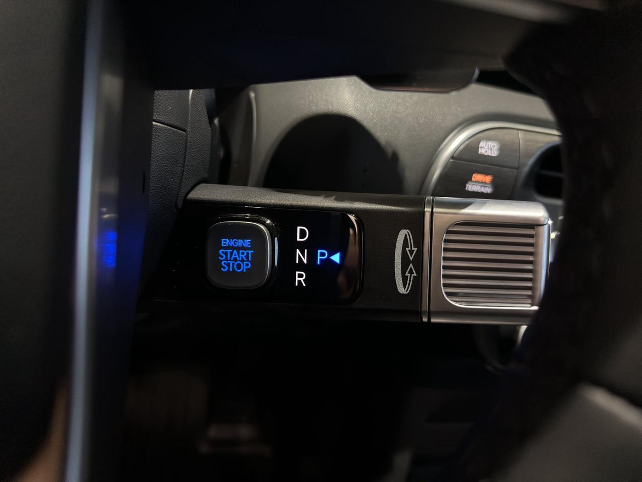 2027 Hyundai Palisade Hybrid Luxury Photo