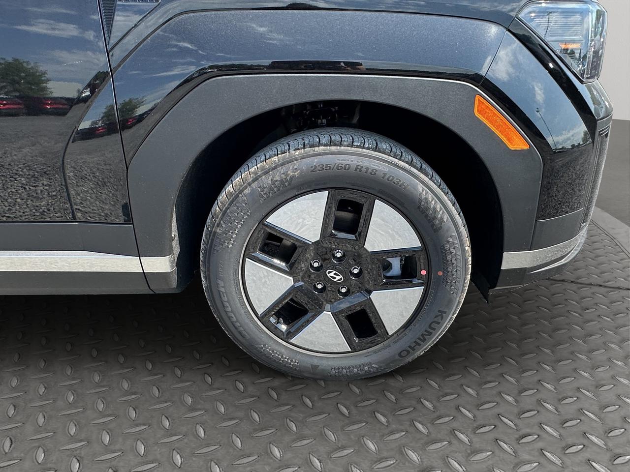 2027 Hyundai Santa Fe Hybrid PREFERRED Photo5