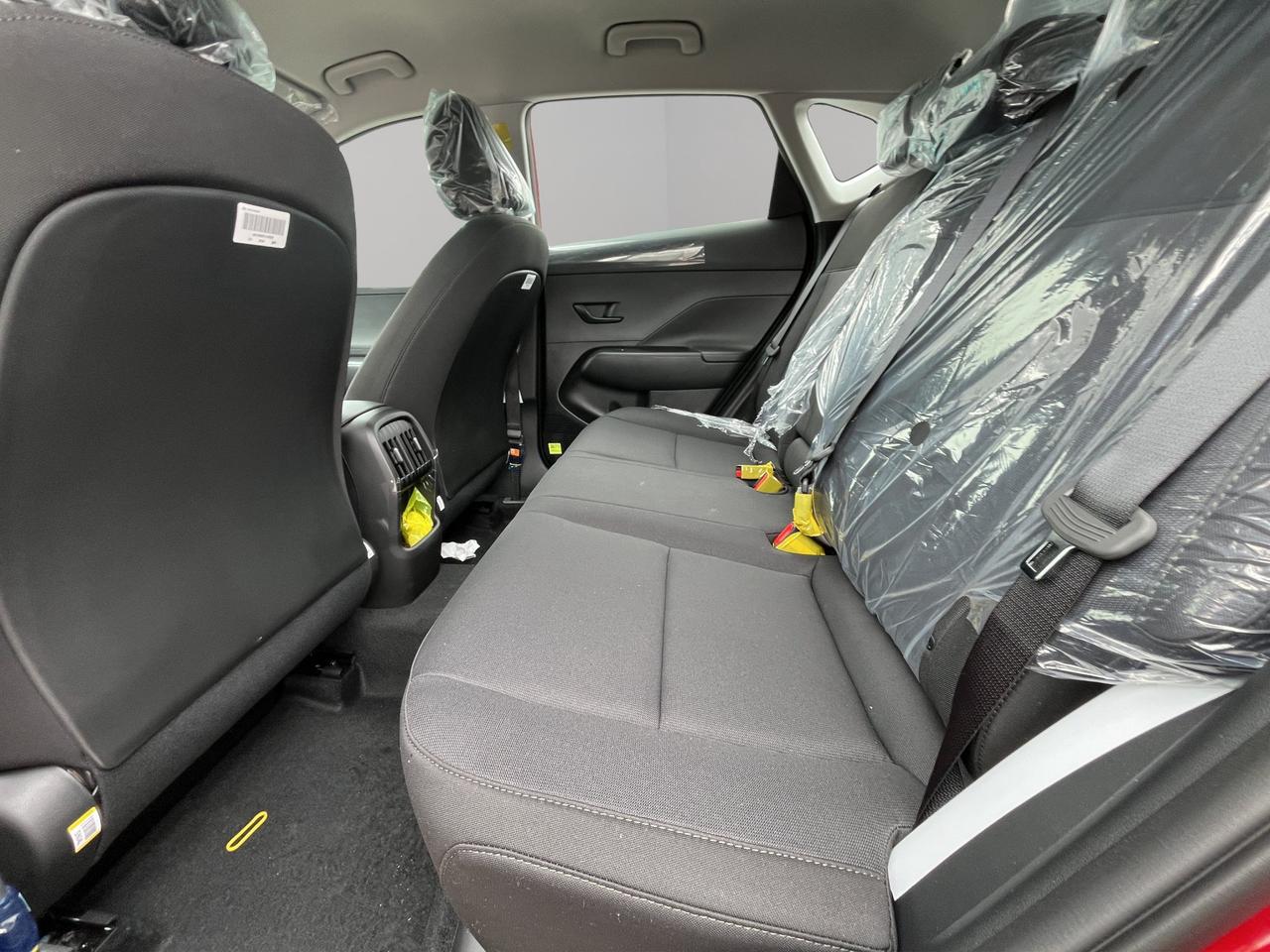 2027 Hyundai KONA Essential Photo
