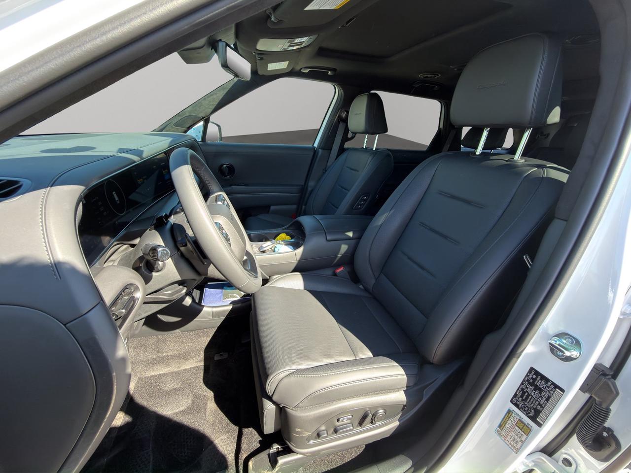 2027 Hyundai Palisade Hybrid Ultimate Calligraphy Night Photo