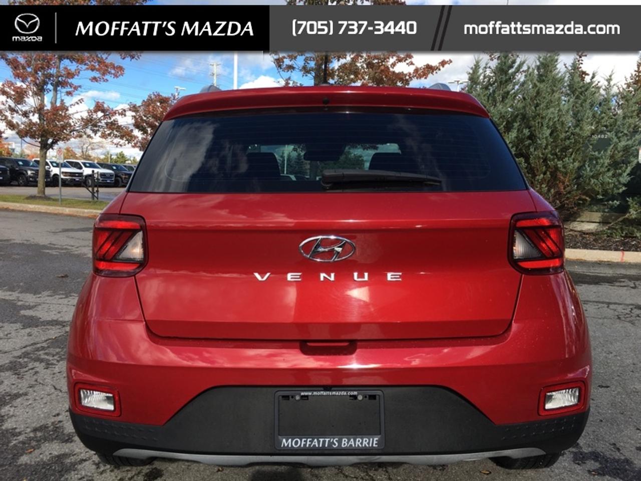 2023 Hyundai Venue PREFERRED Photo