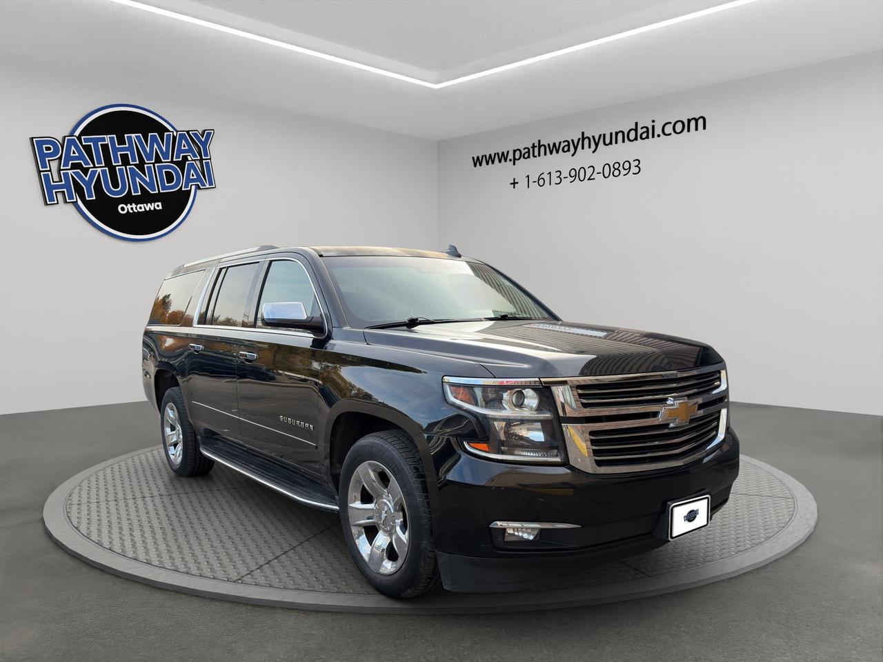 2017 Chevrolet Suburban Premier | Front Collison Warning | Adaptive Cruise Control | Lane Keep Assist | Blind Spot Monitor | Photo