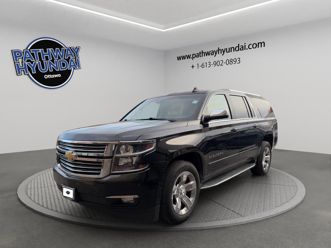2017 Chevrolet Suburban Premier | Front Collison Warning | Adaptive Cruise Control | Lane Keep Assist | Blind Spot Monitor | Photo