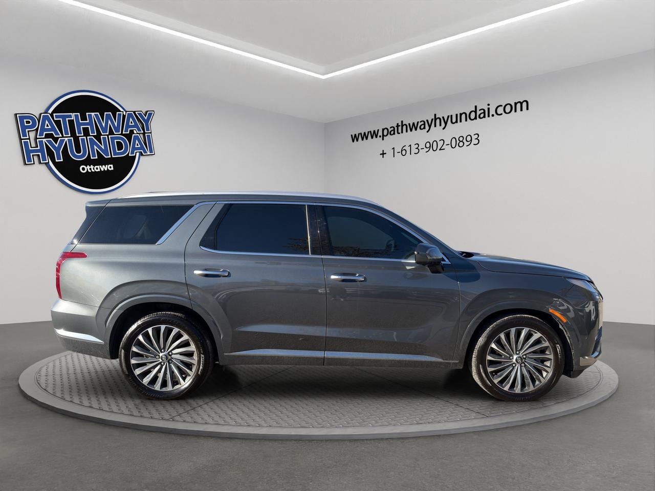 2024 Hyundai PALISADE Ultimate Calligraphy | Sunroof | Bucket Seats | Cruise Control Steer Assist | Lane Assist | Photo