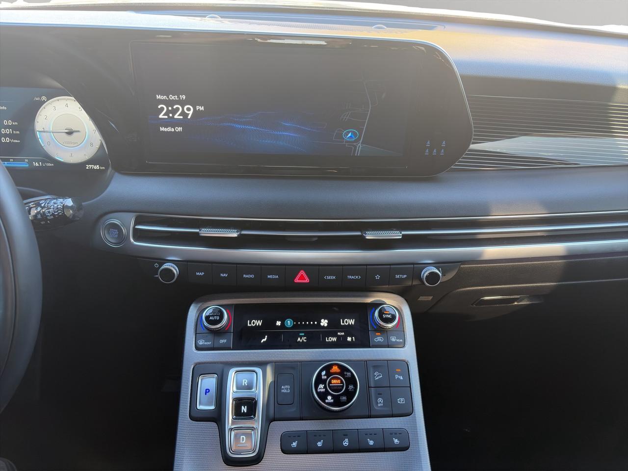 2024 Hyundai PALISADE Ultimate Calligraphy | Sunroof | Bucket Seats | Cruise Control Steer Assist | Lane Assist | Photo