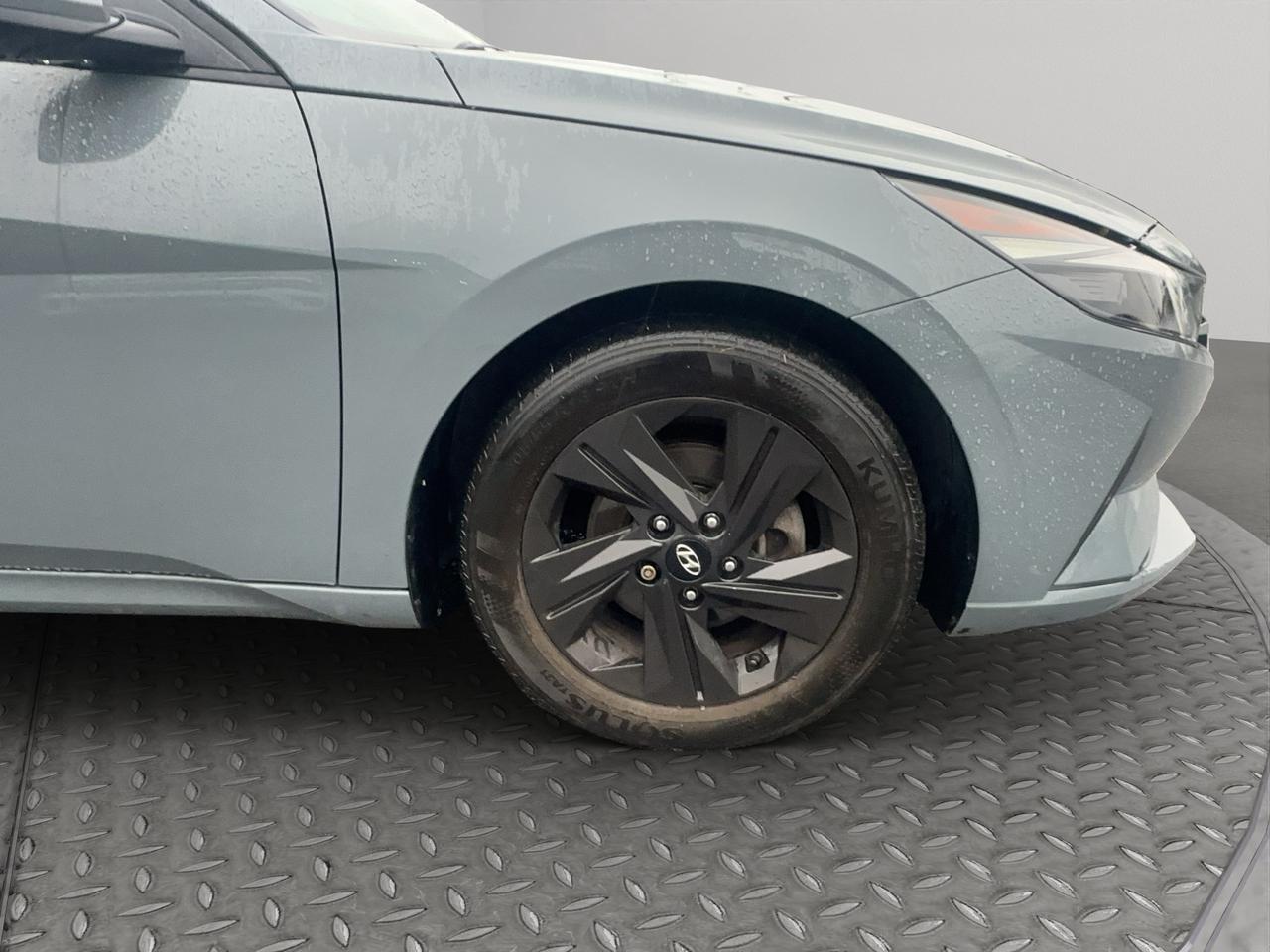 2021 Hyundai Elantra Preferred | Sunroof | Blind Spot Monitor | Lane Keeping Assist | Cruise Control Steer Assist | Photo1