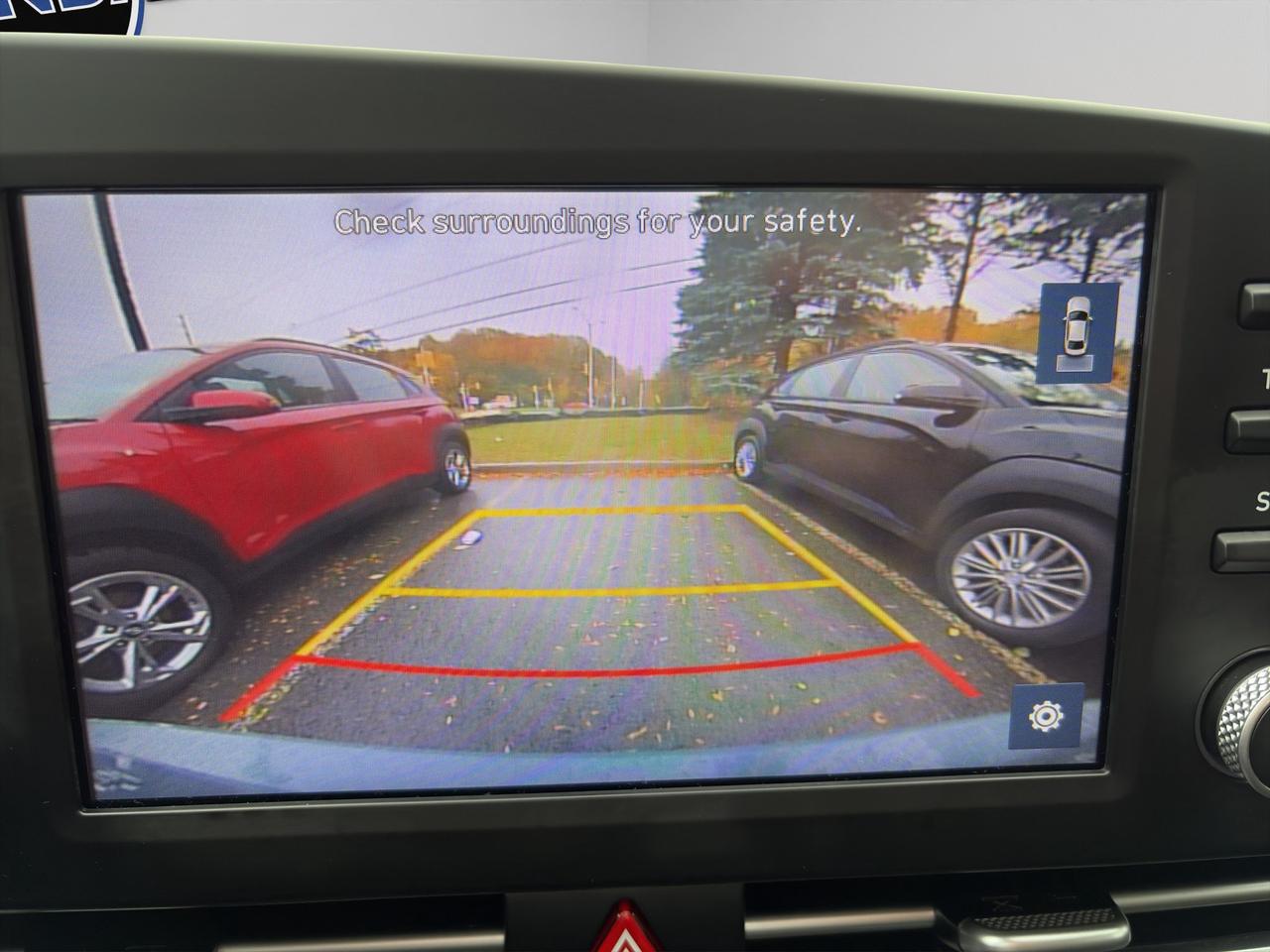 2021 Hyundai Elantra Preferred | Sunroof | Blind Spot Monitor | Lane Keeping Assist | Cruise Control Steer Assist | Photo