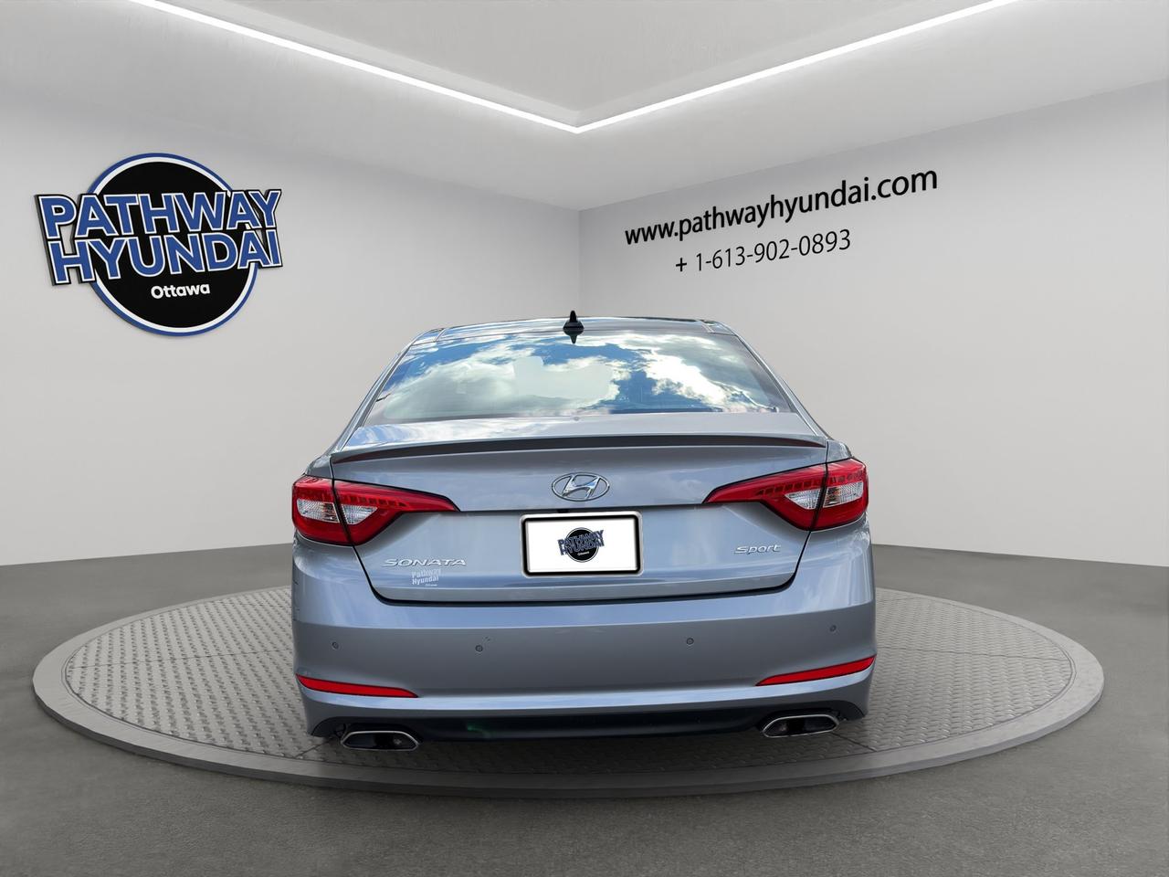 2015 Hyundai Sonata 2.4L Sport | Blind Spot Monitor | Cross-Traffic Alert | Cruise Control |  Sunroof | Photo