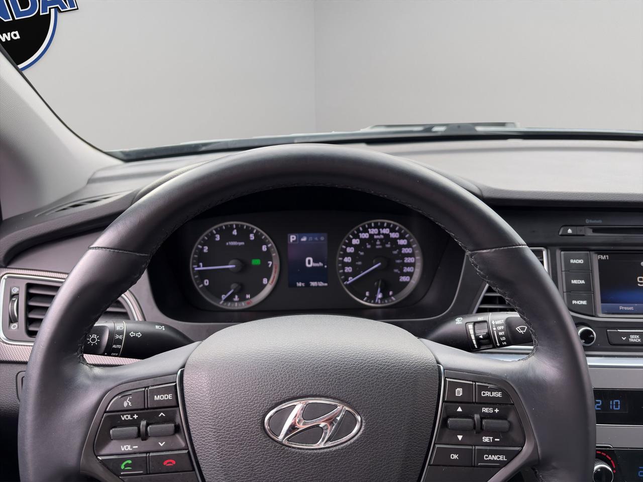 2015 Hyundai Sonata 2.4L Sport | Blind Spot Monitor | Cross-Traffic Alert | Cruise Control |  Sunroof | Photo