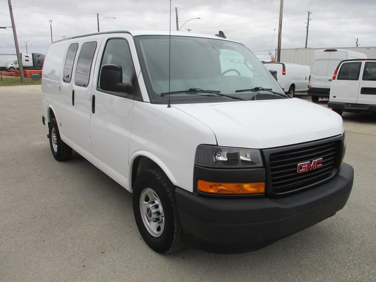 2020 GMC Savana Cargo Van