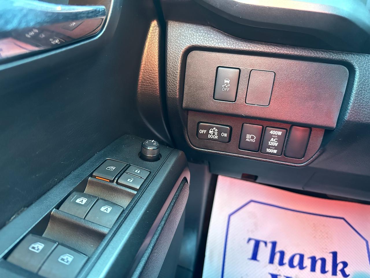 2020 Toyota Tacoma Platinum  Crewmax Photo
