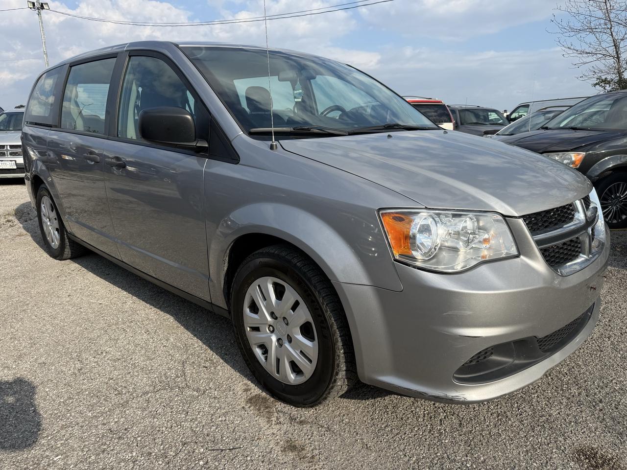 2018 Dodge Grand Caravan CANADA VALUE PACKAGE Photo0