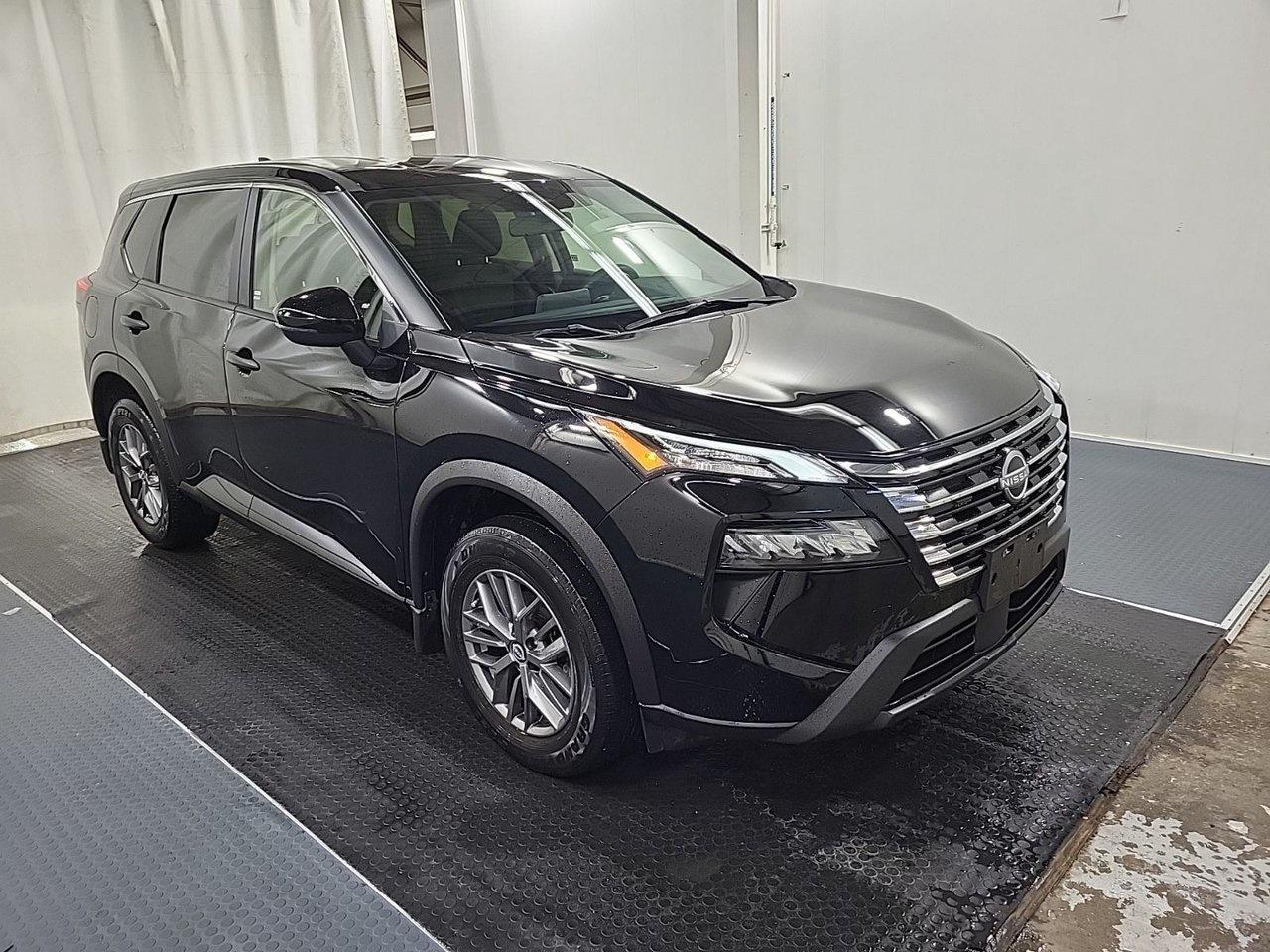 2024 Nissan Rogue AWD S Photo2