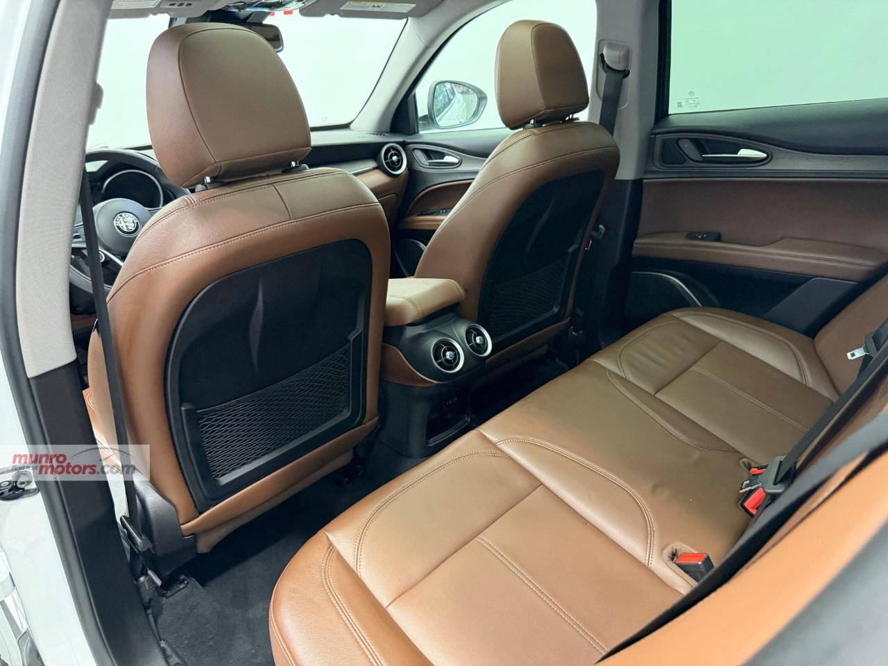 2018 Alfa Romeo Stelvio TI AWD Photo