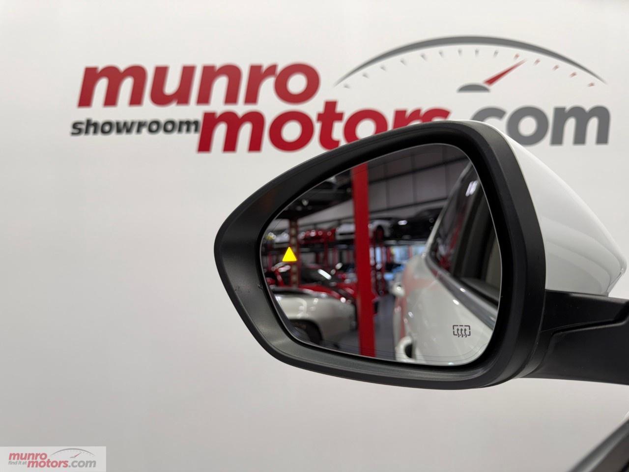 2018 Alfa Romeo Stelvio TI AWD Photo