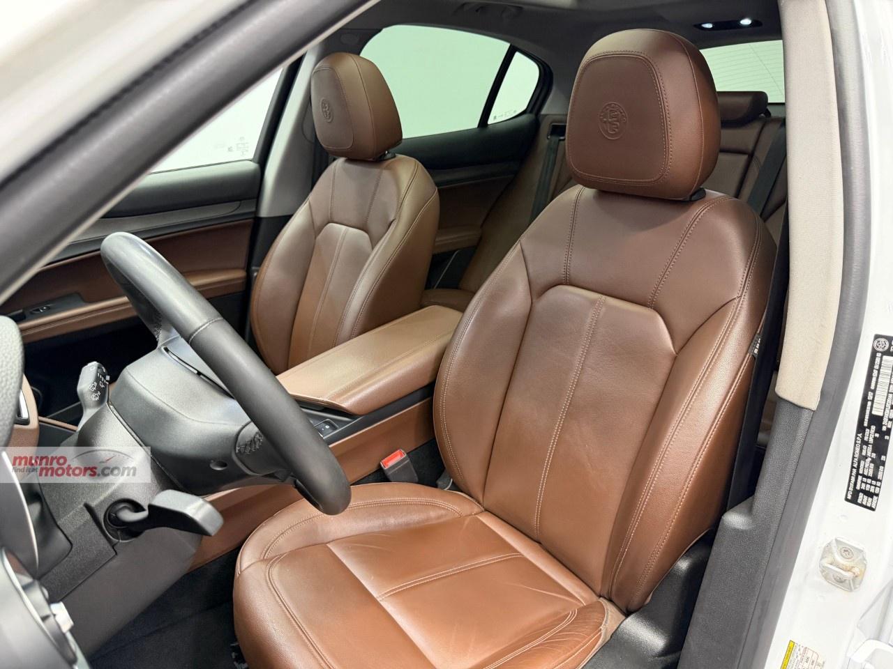 2018 Alfa Romeo Stelvio TI AWD Photo